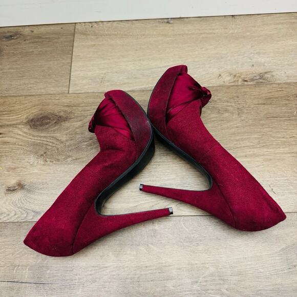 Colin Stuart Red Velvet Platform Heels Women’s Size 10 - Picture 7 of 11